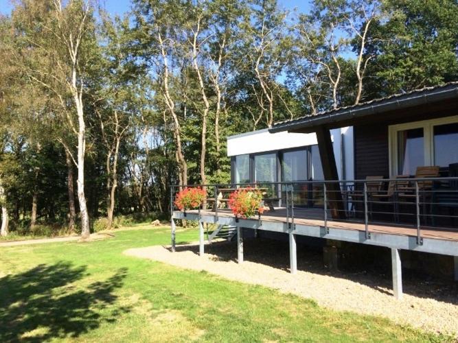 Le Loup Gris - 35 Pers - Vue-Wellness, Butgenbach-Malmedy Bütgenbach Exterior foto