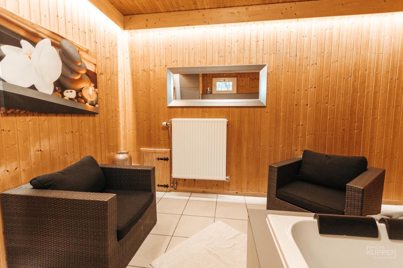 Le Loup Gris - 35 Pers - Vue-Wellness, Butgenbach-Malmedy Bütgenbach Exterior foto